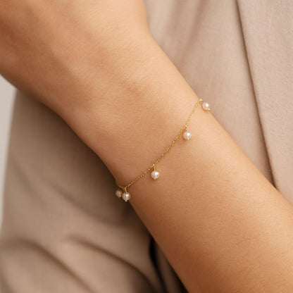 Yellow Gold Pearl Bracelet